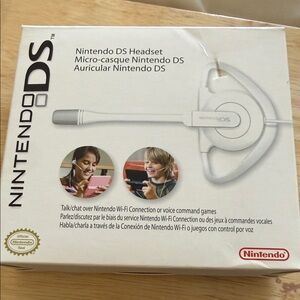 Nintendo White DS Single-Ear Headset with Boom Microphone